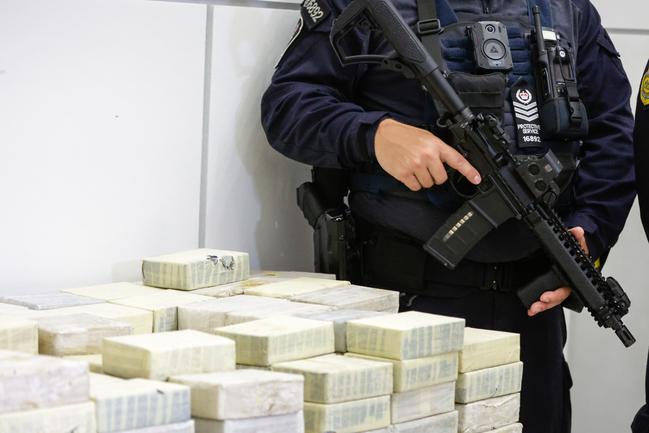 Authorities have seized heroin worth $268 million in a police sting targeting an international smuggling syndicate.