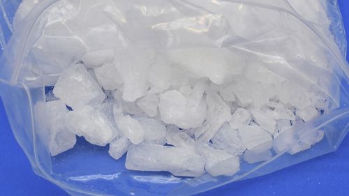 Трое приговорены по обвинению в контрабанде 100 килограммов кокаина в латексных подушках в Западную Австралию.