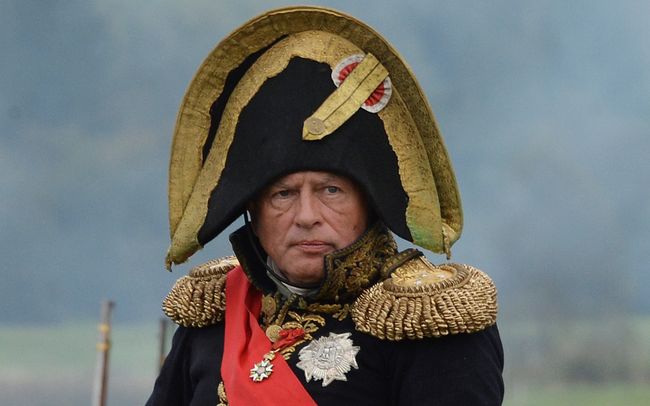 aFEuanBn.jpg